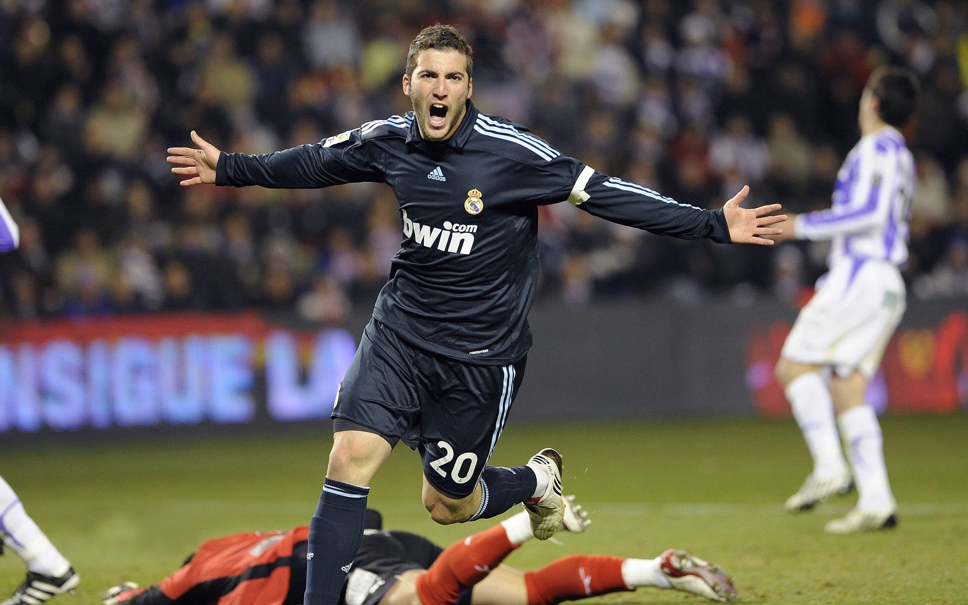 环球足球探索：亚洲、中东、非洲的新兴足球市场，非洲足球现状