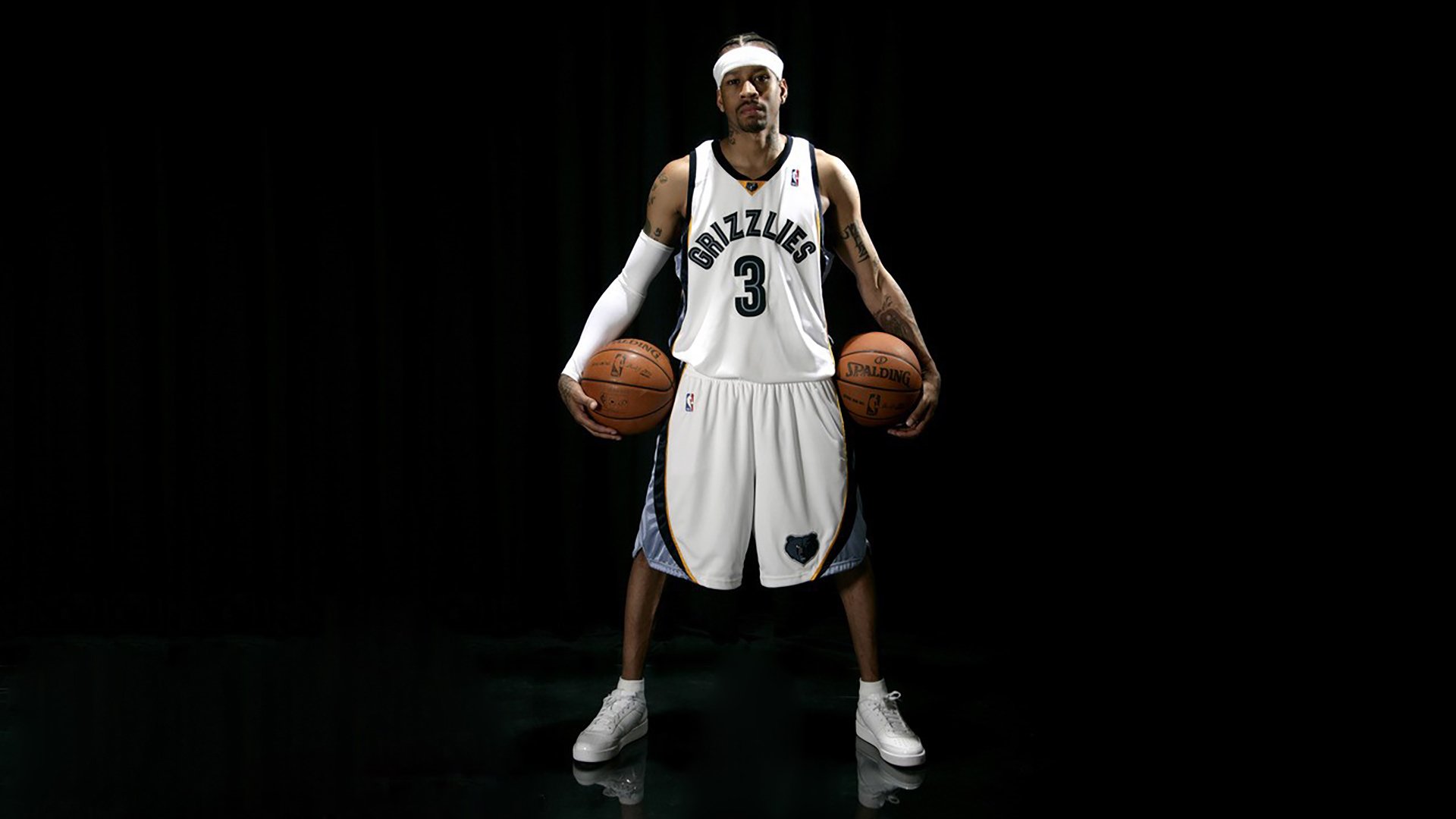 篮球运动员比赛数据统计分析方法，篮球运动员比赛数据统计分析方法包括